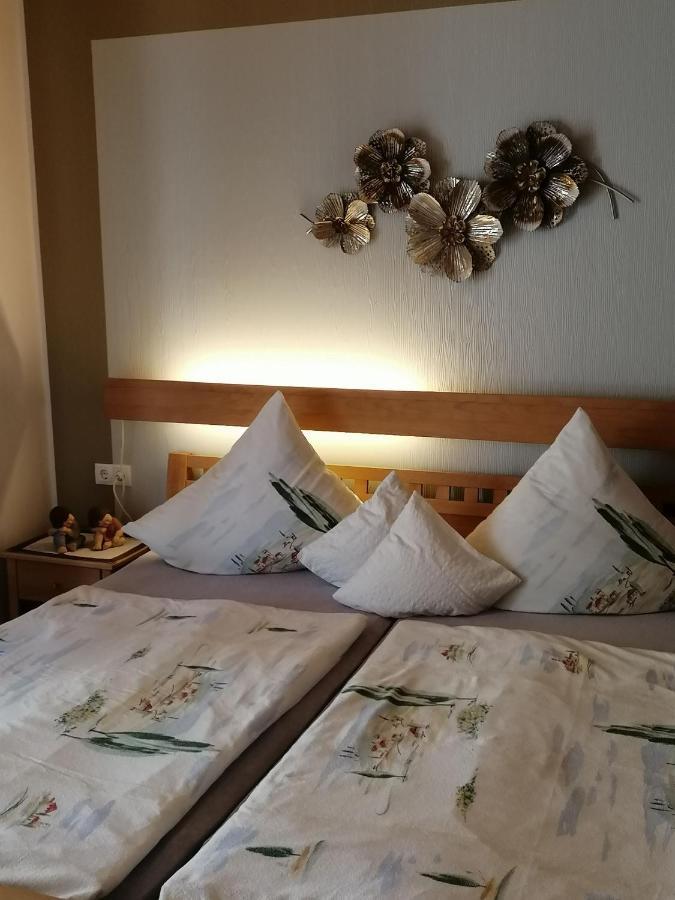 Eifelferienwohnungen "Familie Saxler" Bereborn Kültér fotó